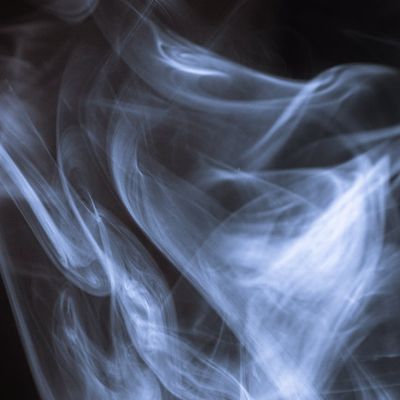 Abstract image representing airflow and breathing.