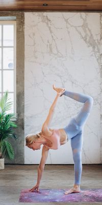 Silhouette highlighting the core area of the body.